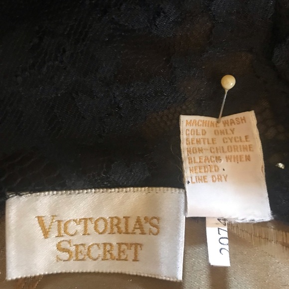 Victoria’s Secret Vintage Gold Label Black Lace Teddy - Picture 4 of 9